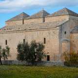 Subito balzano all�occhio le tre cupole in asse...